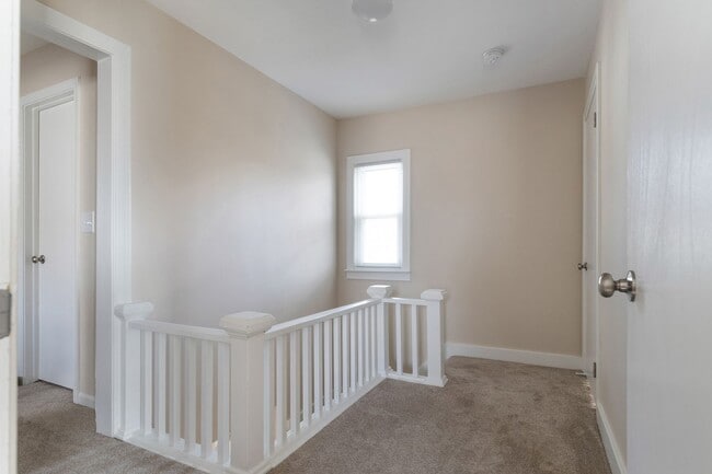 Building Photo - OPEN HOUSE SATURDAY 5/10 FROM 3:00 TO 4:00...
