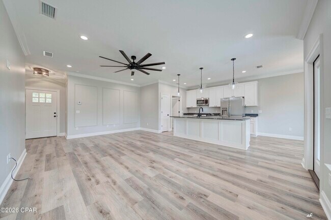 Building Photo - 4447 Huckleberry Ln