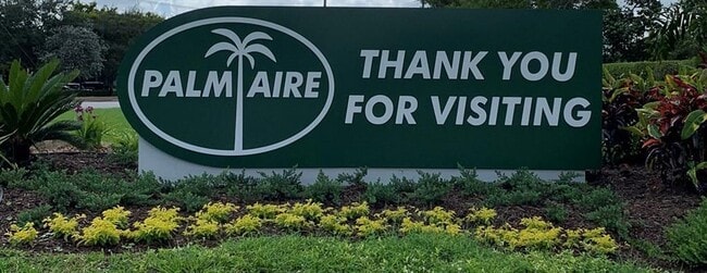 Building Photo - 625 Oaks Dr