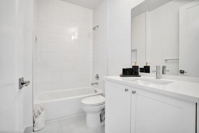 Building Photo - 9164 Silver Marsh Ln