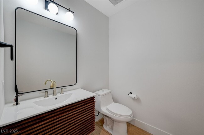 Building Photo - 8255 S Las Vegas Blvd