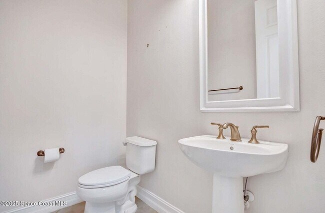 Building Photo - 6565 Arroyo Dr