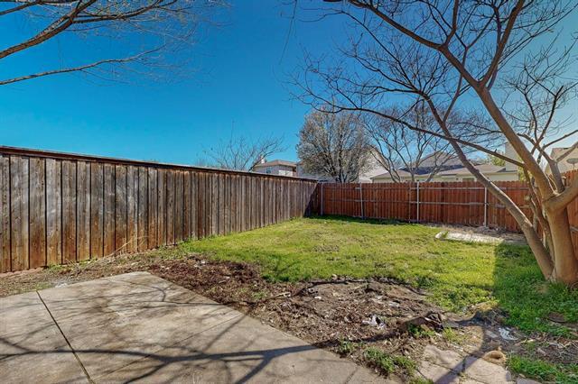 Building Photo - 8824 Cross Oak Ranch Blvd