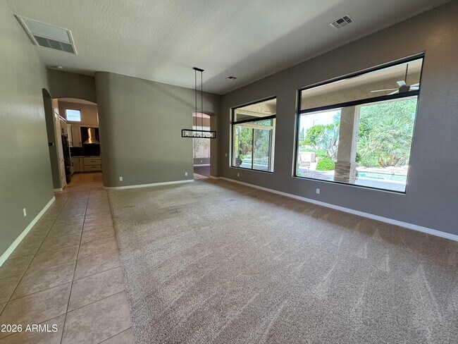 Building Photo - 3172 E Birchwood Pl