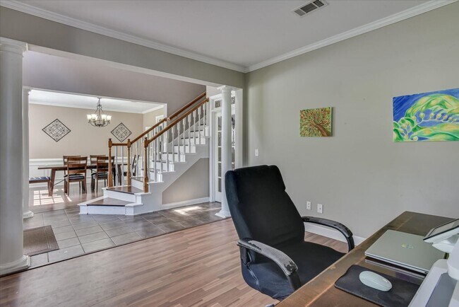 Building Photo - 5 bedroom/3.5 bathroom home in Evans with ...