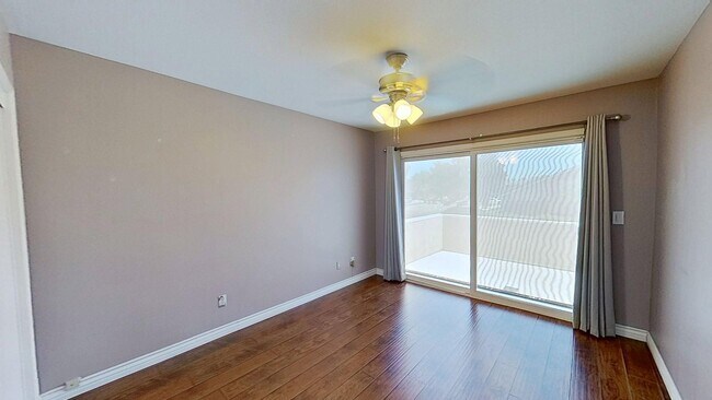 Building Photo - 1825 Celeste Ln