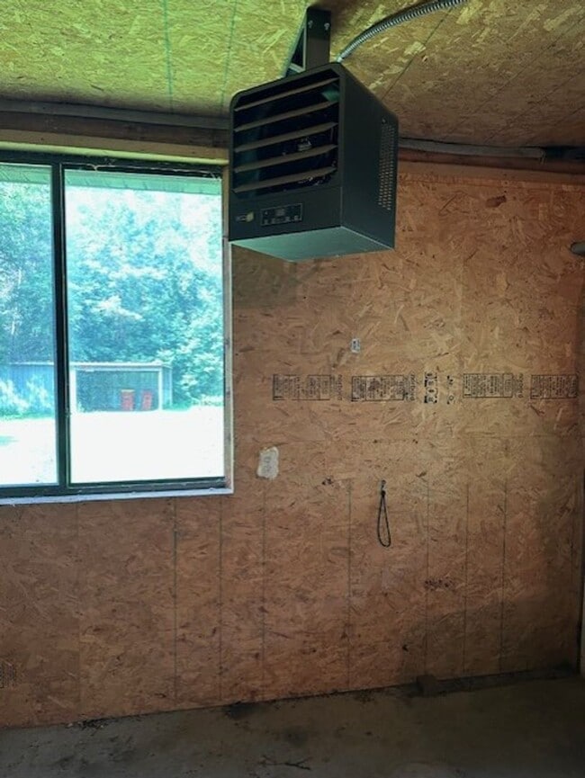 Building Photo - 4 Bedroom Single Family Home - Pequot Lakes