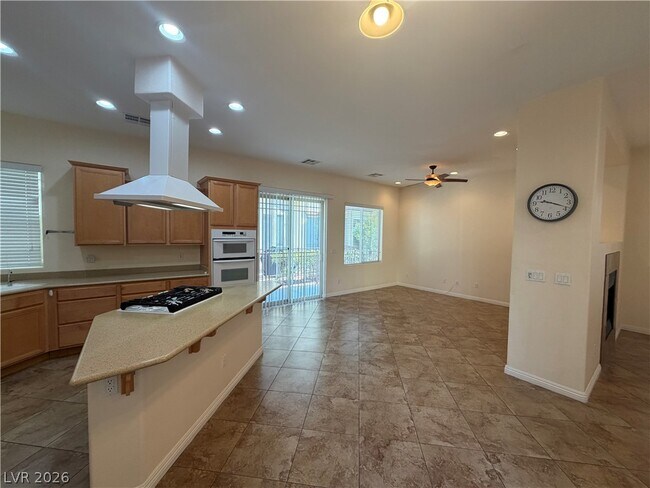 Building Photo - 9236 Dalmahoy Pl