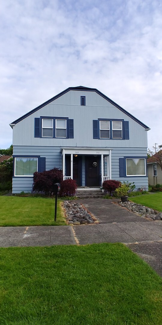 Primary Photo - Aberdeen 3 bedroom duplex