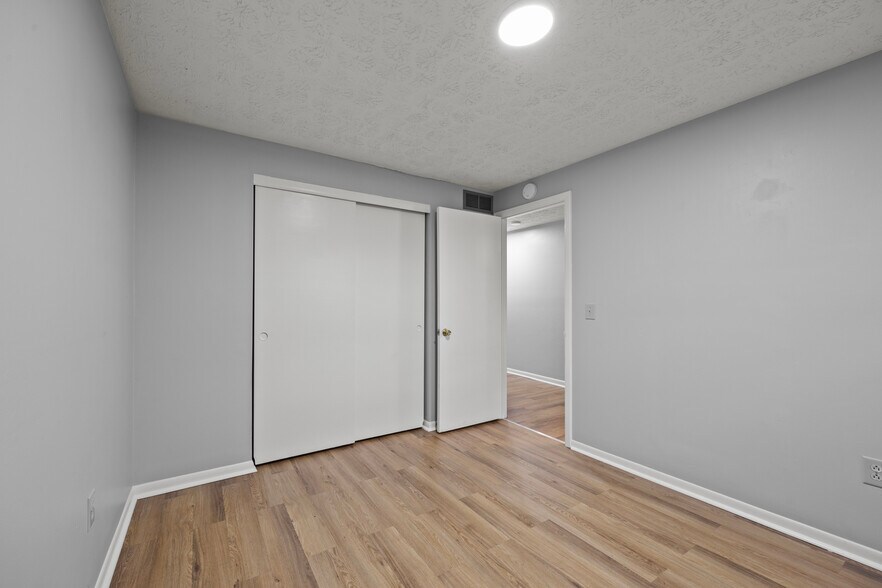 Building Photo - 1504 Glenn Ave