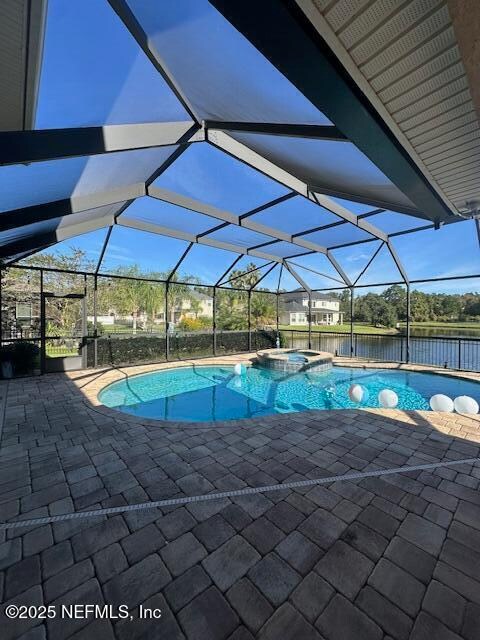 Building Photo - 738 W Kings College Dr