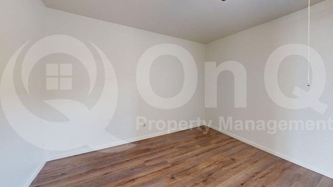 Building Photo - 6238 N 30th Pl