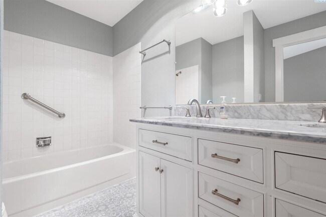 Building Photo - FURNISHED Condo at Meadow Springs Country Club