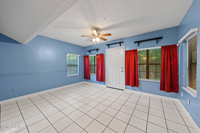 Building Photo - 301 Fairway Blvd