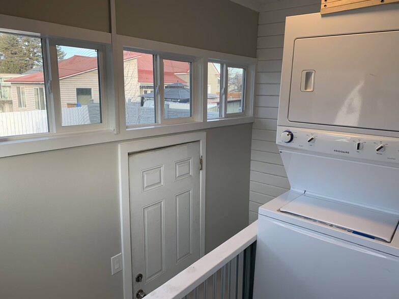 Building Photo - 432 S 100 E