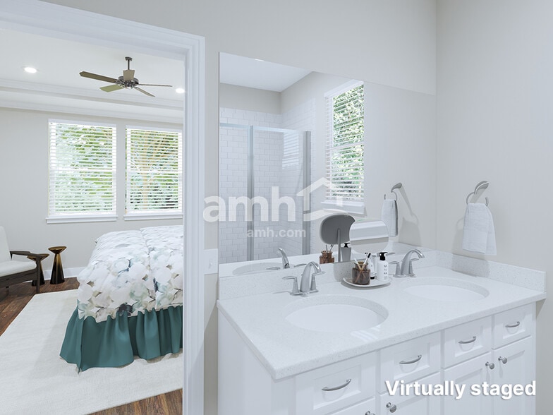 Building Photo - 467 Sandstone Dr