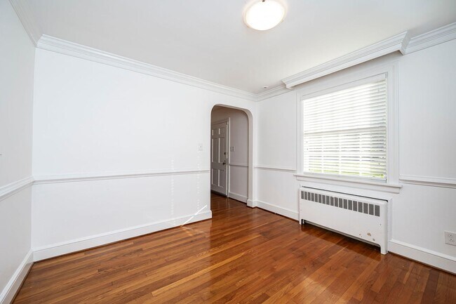 Building Photo - Traditional Cape Cod Charm Meets Henrico C...