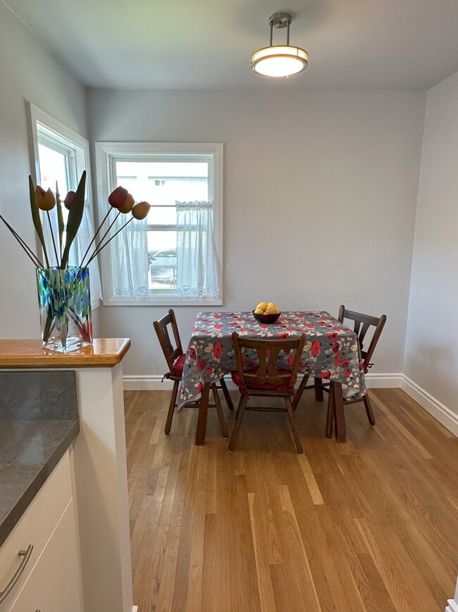 Dining Room - 4477 Harding Ave