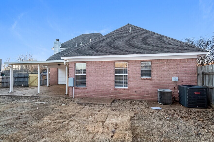 Building Photo - 7411 Winston Cove