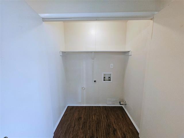 Building Photo - 4708 Woodfield Dr