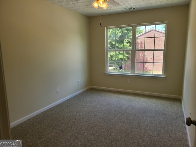 Building Photo - 1005 Magnolia Gardens Walk