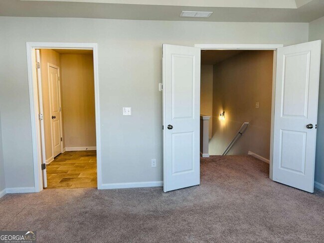 Building Photo - 42 Cobalt Ln