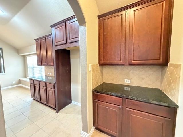 Building Photo - 4964 Grinstein Dr