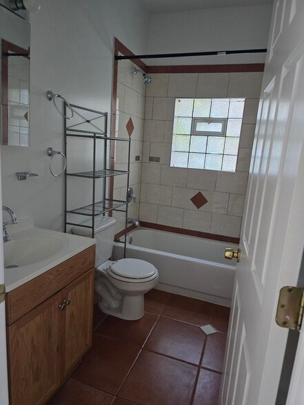 bathroom - 55 Chicago Ave