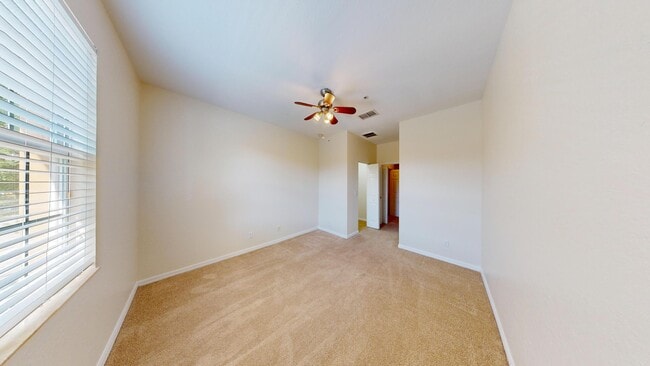 Building Photo - 831 Pipers Cay Dr