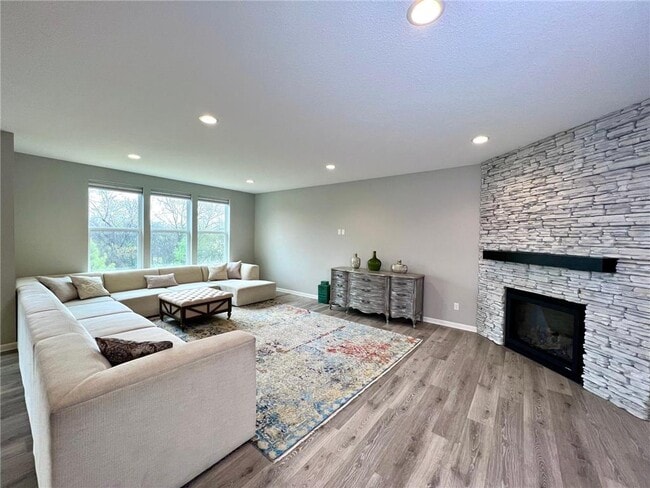 Building Photo - 15633 Dakota Ave