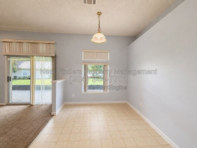 Building Photo - 628 Sparrow Branch Cir