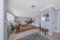 Building Photo - 318 Belle Isle Ave