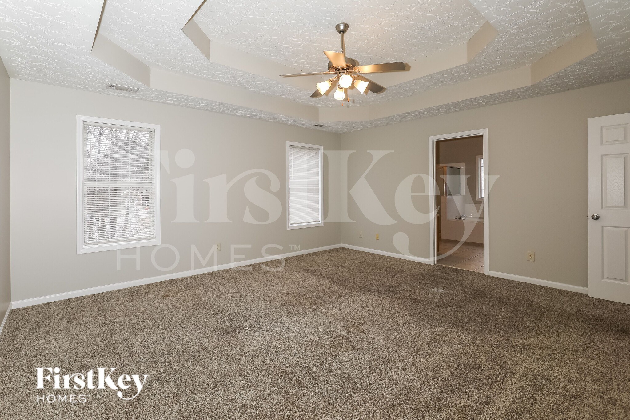 Building Photo - 637 Old Ivy Chase