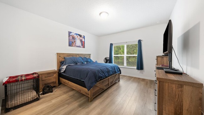 Building Photo - 613 Lancewood Ct