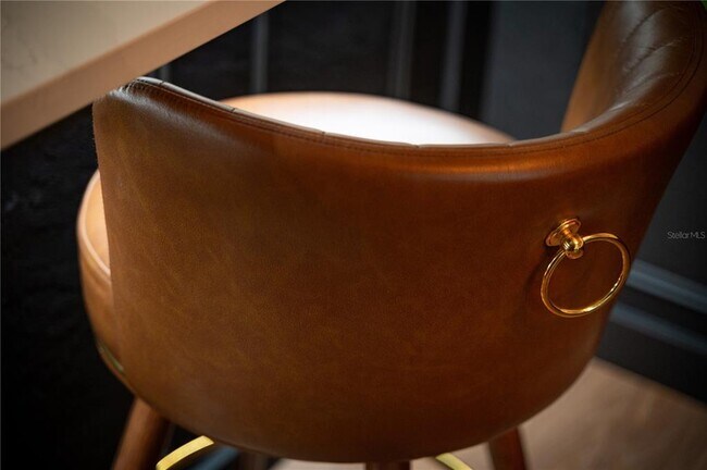 Building Photo - 1097 Eden Isle Blvd NE