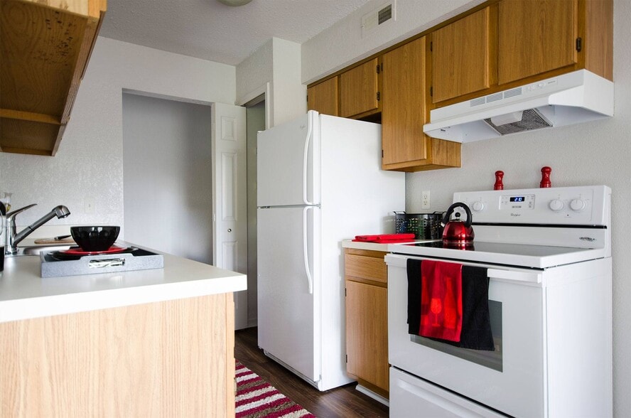 Primary Photo - Merriman Woods Apartments