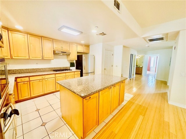 Building Photo - 1211 Del Rey Ave