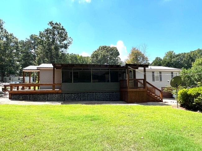 Building Photo - FULLY FURNISHED, ALL INCLUSIVE, LAKE ACCESS BEAUTY FOR RENT