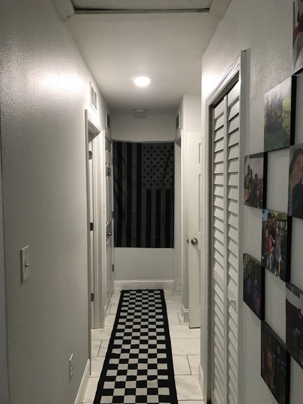 Building Photo - 21 W 7th St