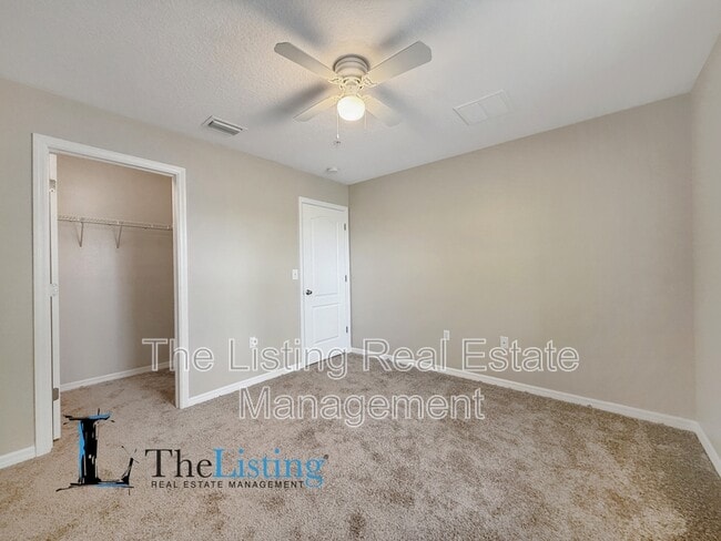 Building Photo - 8623 Andalucia Field Dr