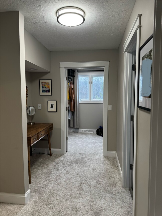 Entry to Master suite - 31021 White Rd