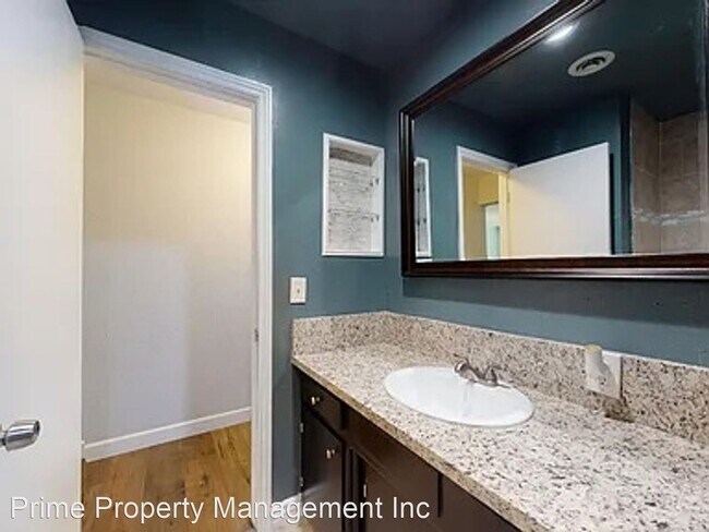 Building Photo - 3 br, 2 bath House - 1408 Dalton Way