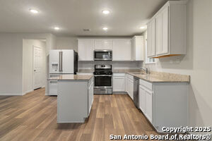 Building Photo - 7328 Littlefoot Ln