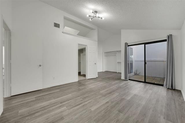 Building Photo - 2718 Laurel Oaks Dr