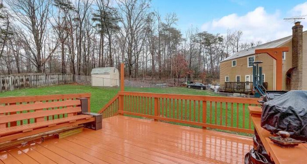 Building Photo - 5101 Wiley St