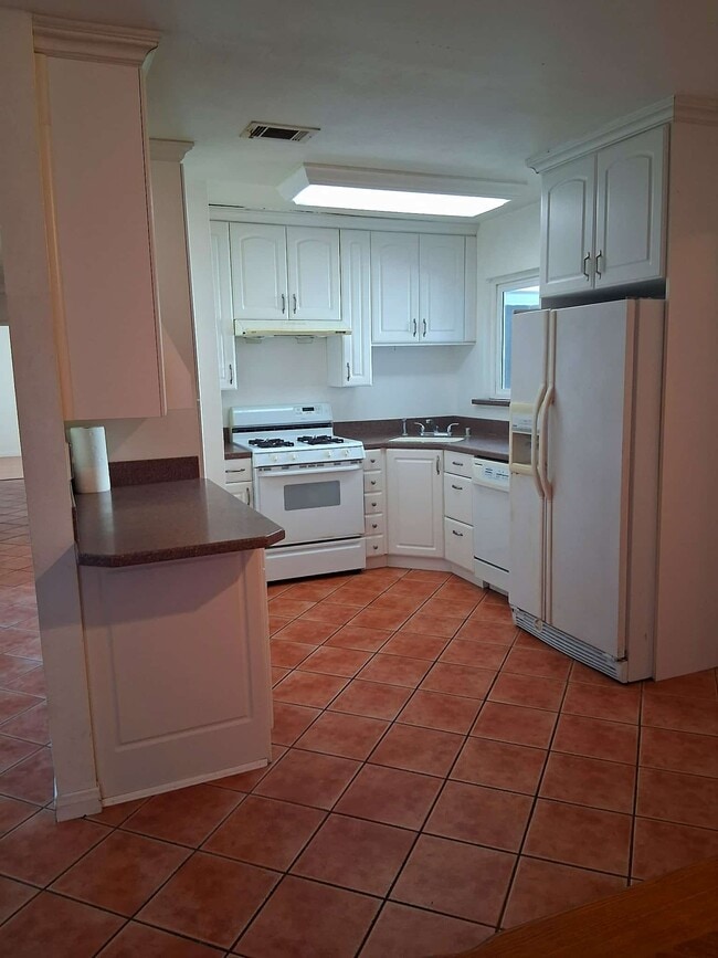 Building Photo - 1475 Balboa St