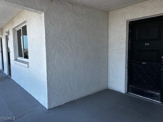 Building Photo - 4906 Victoria Dr