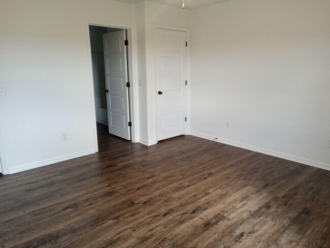 Building Photo - 512 Alex Jordan Dr.