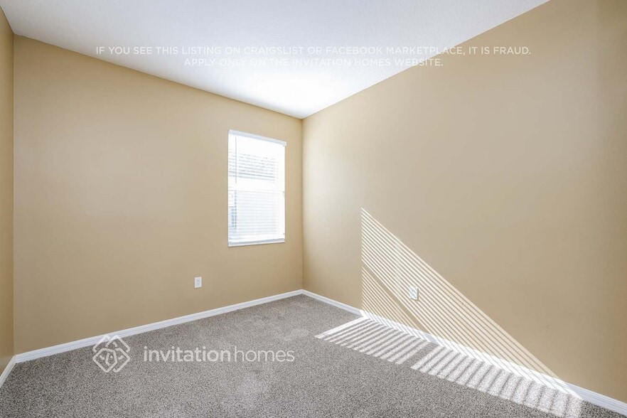 Building Photo - 4553 Gateway Blvd