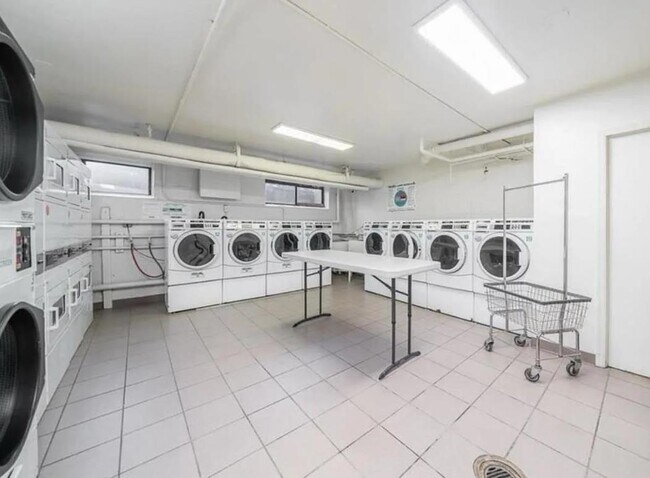 Building Photo - 1225 KENNEDY Blvd